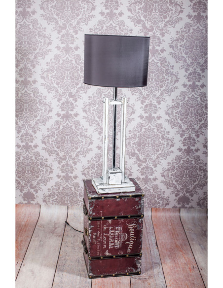 Lampa CLASSIC SMALL biała przecierana z czarnym abażurem  /HANDMADE/