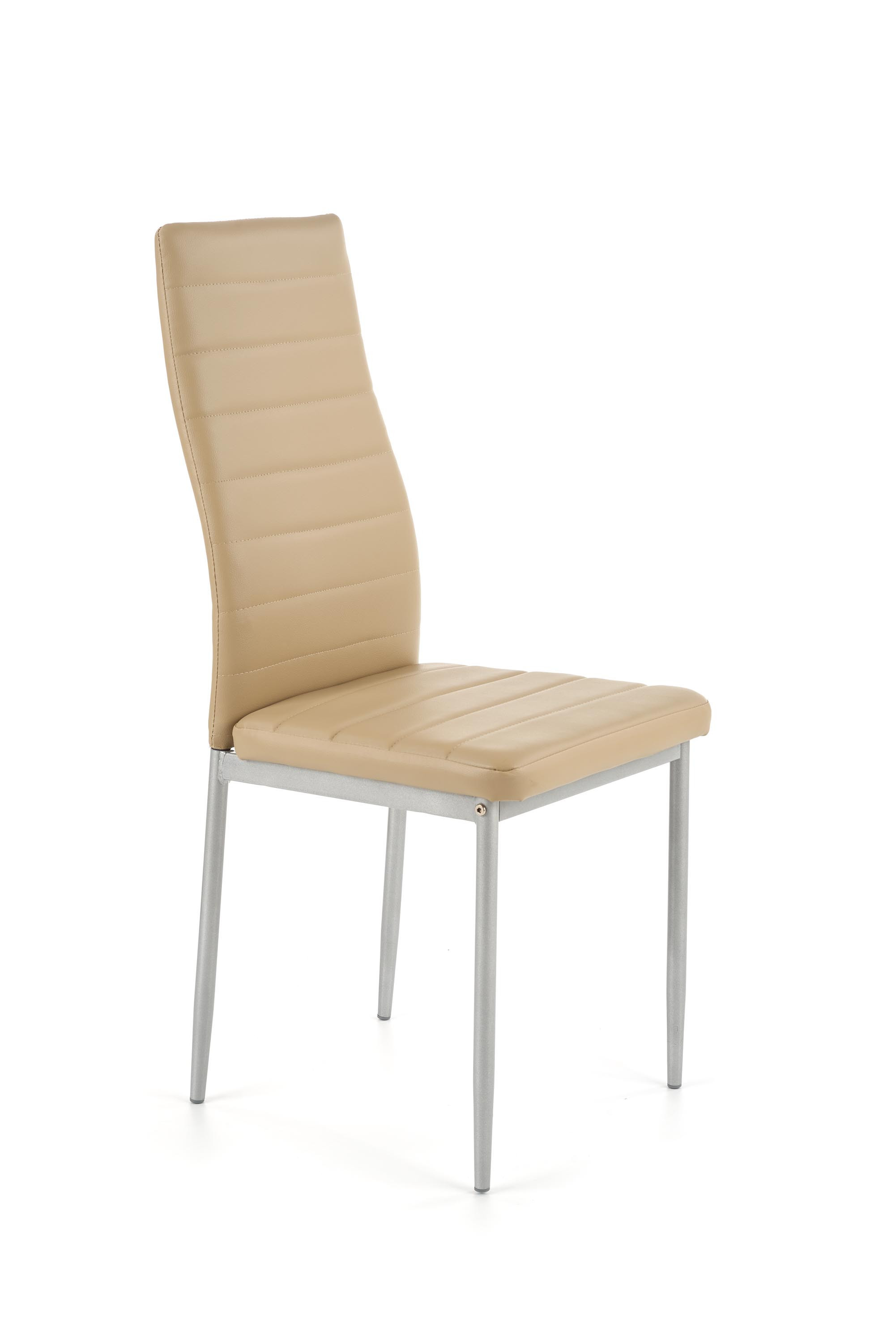 Krzesło K70 C z jasnobrązowej eco skóry i popielatą stalą – widok z przodu.