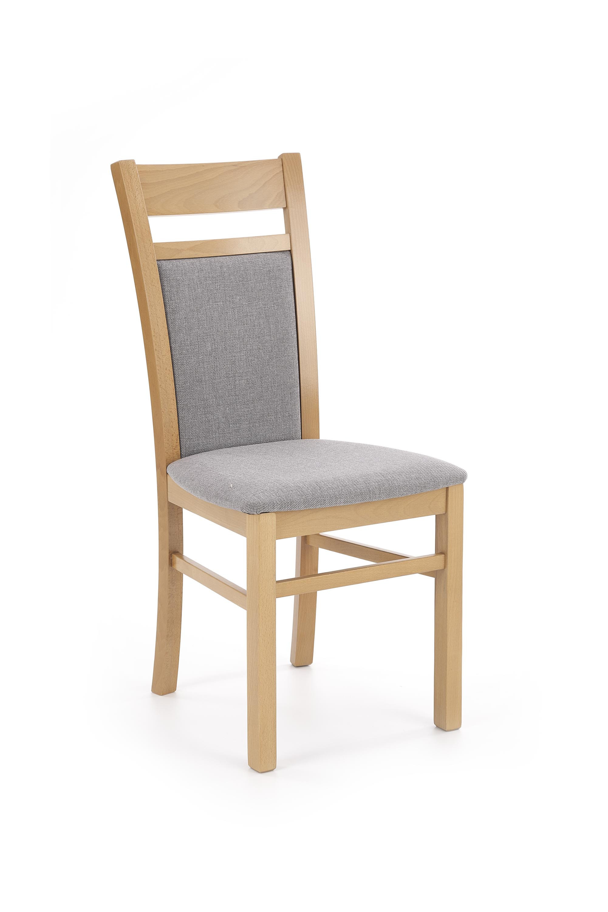 Przedni widok krzesła GERARD 2 z miodowego dębu z szarym tapicerowanym siedziskiem i oparciem.