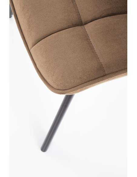 K332 Krzesło Beżowe Bluvel 28 - Stylowe Wykończenie, Elegancja i Komfort