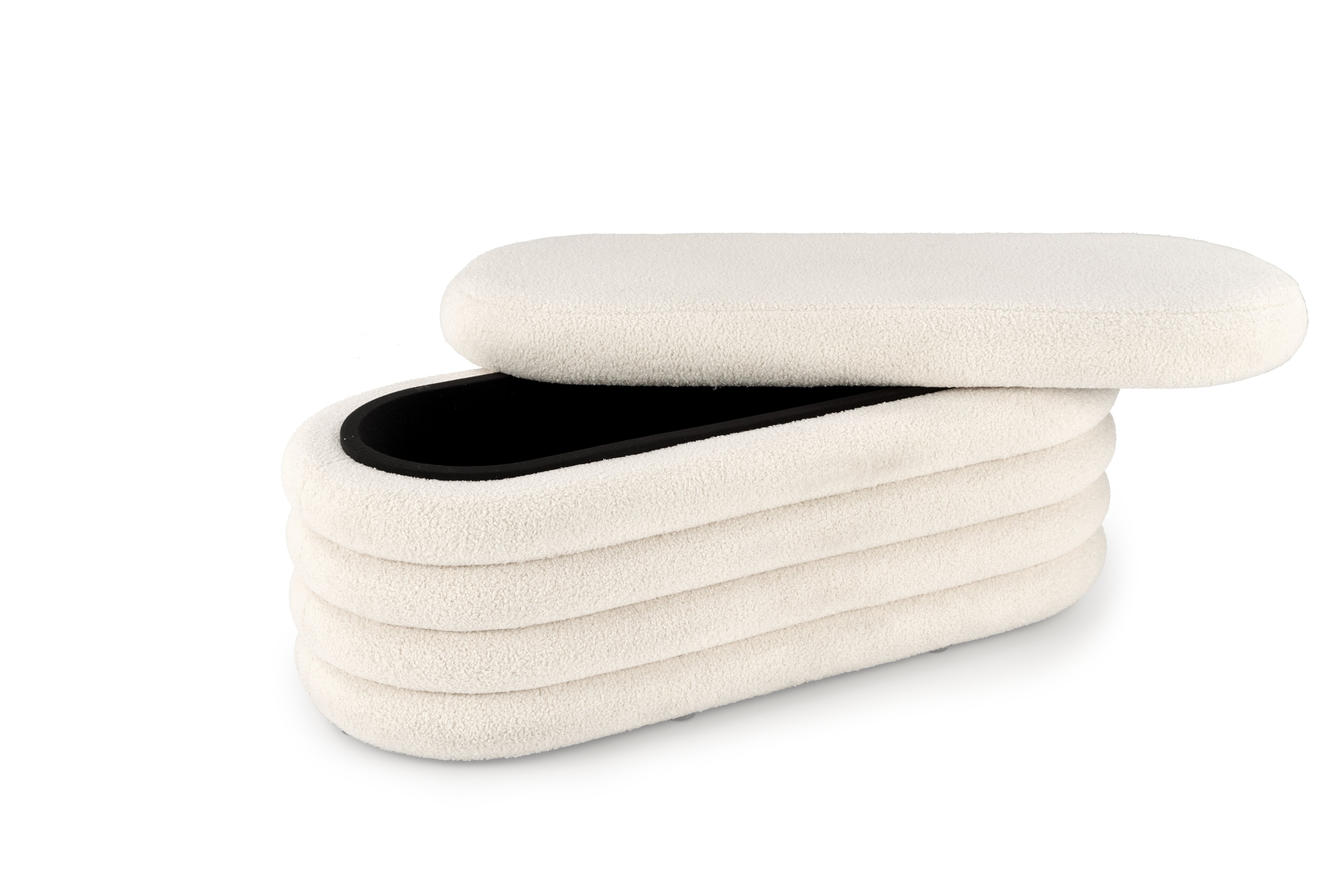 Kremowa ławka BLISS z pojemnikiem w tkaninie boucle – widok z boku z otwartą pokrywą.