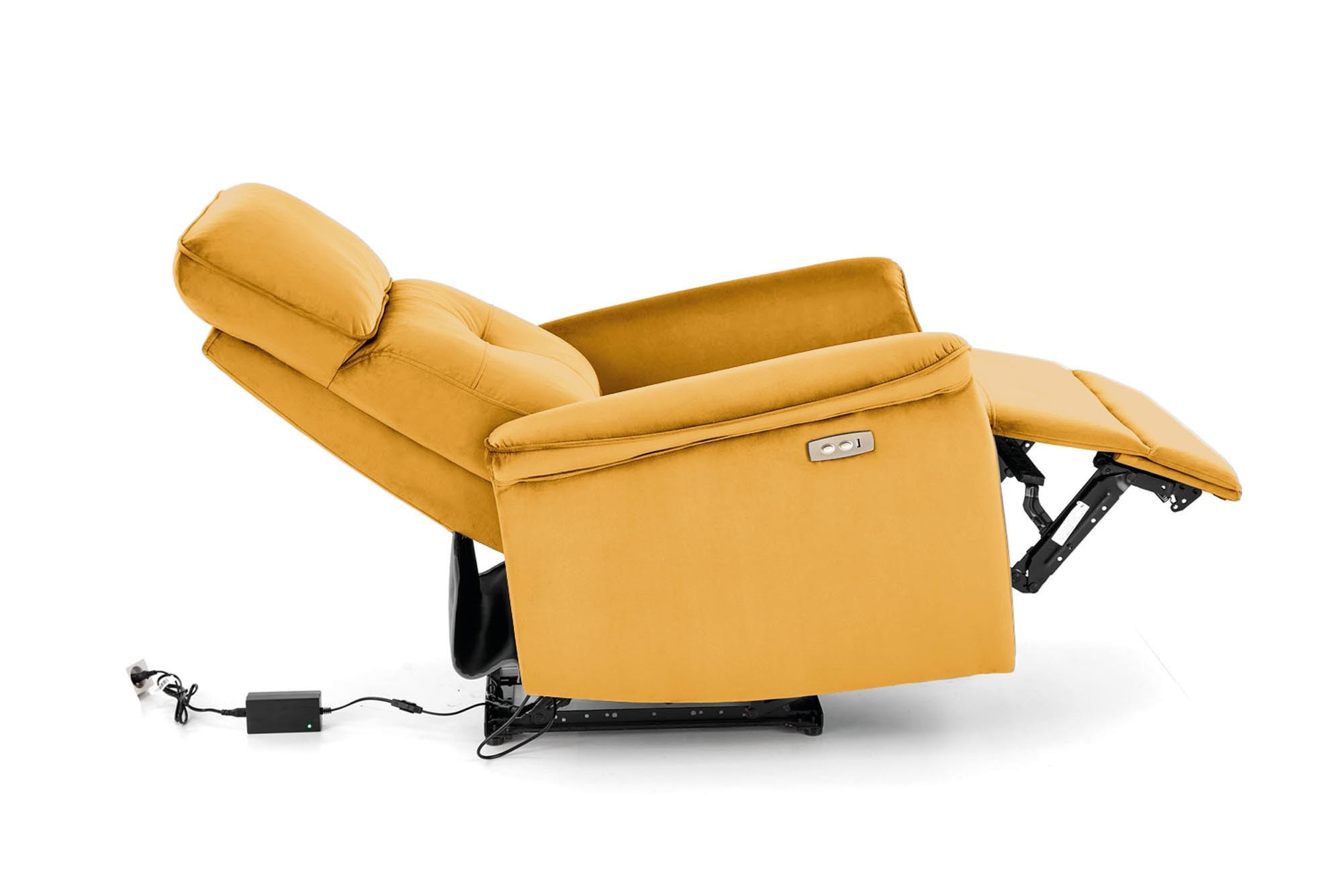 Rozkładany fotel SEMIR w musztardowym kolorze velvet z wbudowanym gniazdem USB – widok z boku.