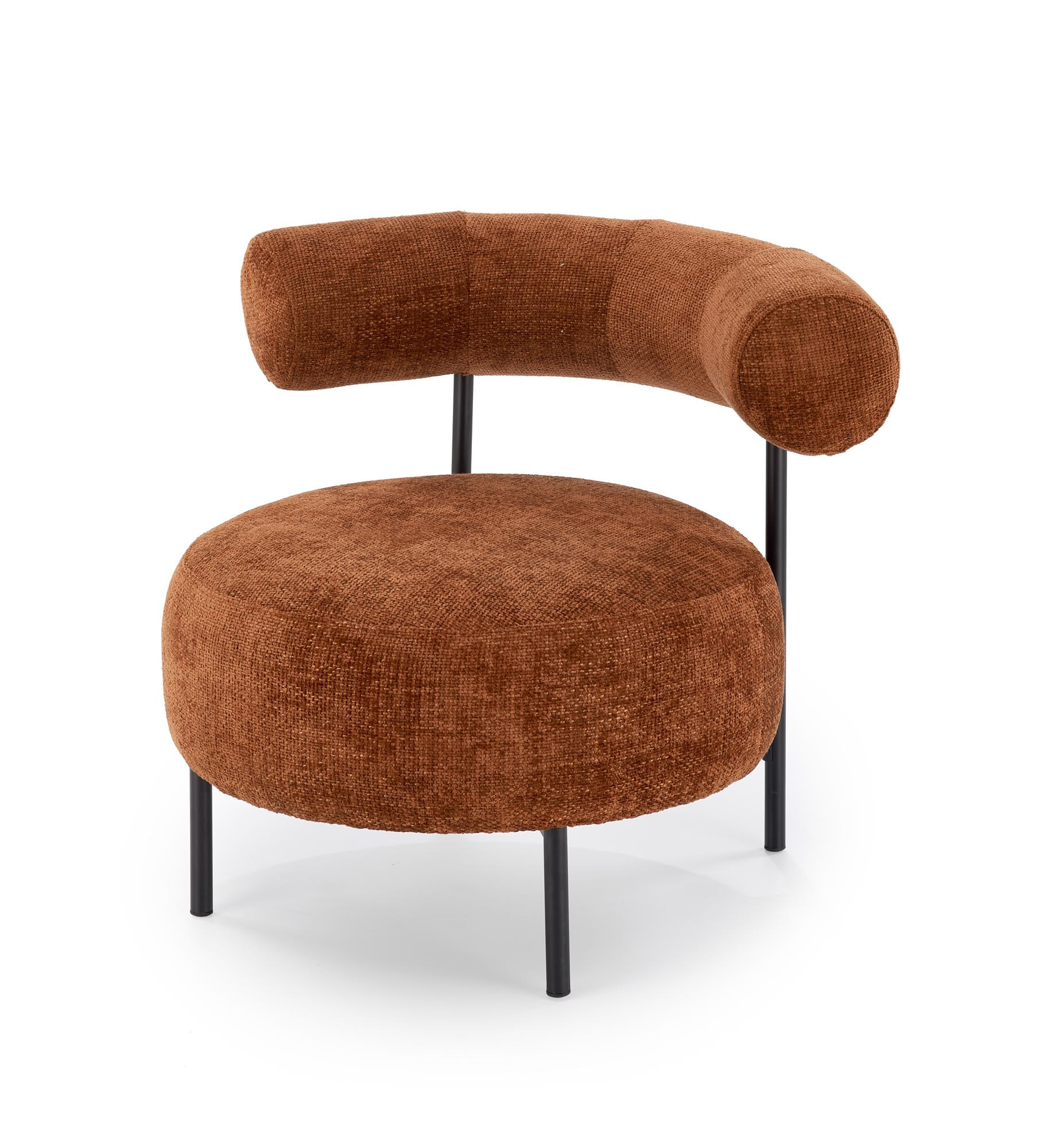 Przedni widok fotela HAZARD z cynamonowej tkaniny na stalowych nogach.