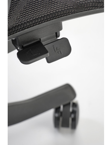 OSVALDO Fotel Czarny | Regulacja Podłokietników, Zagłówka, Podparcia Pleców